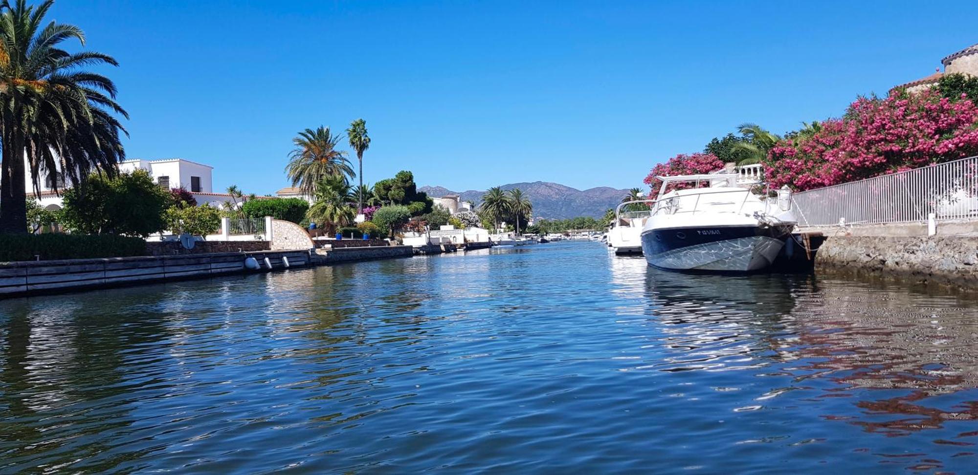 Appartement Sur Empuriabrava A 100 M De La Mer Dış mekan fotoğraf